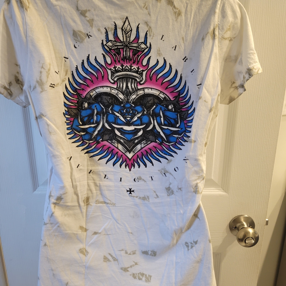 Affliction White Lace-Up Graphic Tee - Picture 2 of 2